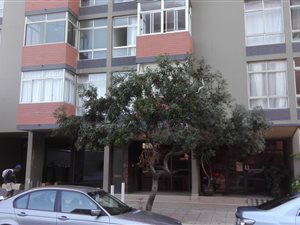 2 Bed Apartment in South Beach