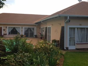 1.8 ha Farm in Hillside AH