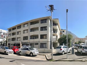 1 Bedroom Apartment in Observatory
