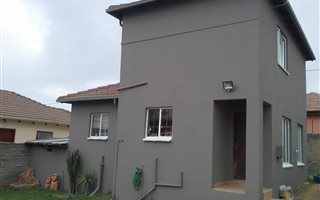 3 Bedroom House in Cosmo City