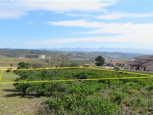 967 m² Land available in Whale Rock Heights