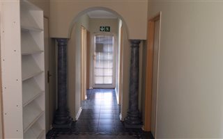 150 m² Office Space in Port Elizabeth Central