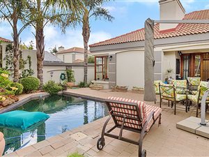 3 Bed House in Woodmead
