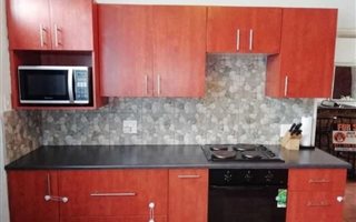3 Bedroom Duplex in Spartan