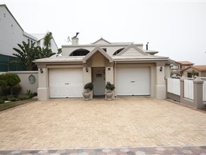 3 Bed House in Glentana