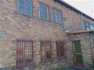 1000 m² Industrial space in Germiston Central