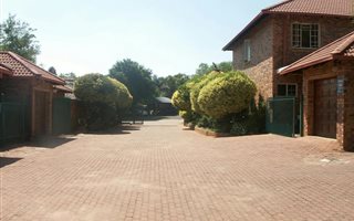 2 Bedroom Townhouse in Ifafi
