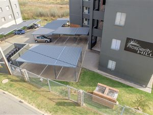 2 Bed Apartment in Fleurhof