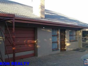 3 Bed House in Eastvale