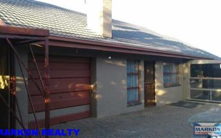 3 Bedroom House in Eastvale