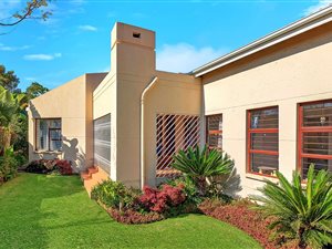3 Bed Cluster in Douglasdale