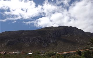 880 m² Land available in Bettys Bay