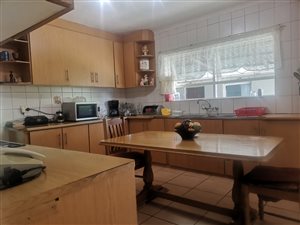 4 Bed House in Soneike