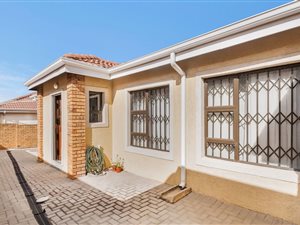 3 Bed House in Roseacre