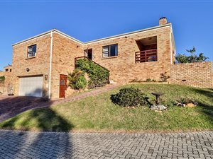 4 Bed Townhouse in Glenroy Park
