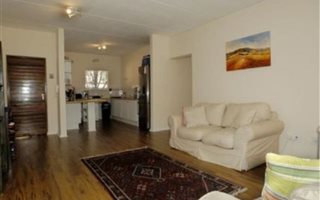 3 Bedroom Townhouse in Bryanston