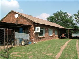 8.6 ha Farm in Grootvlei