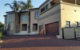 4 Bedroom House in Pinehaven