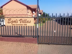 2 Bed Townhouse in East Lynne
