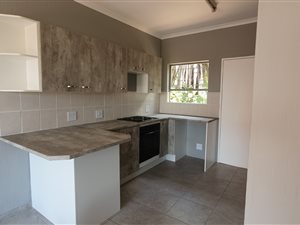 2 Bed Townhouse in Paulshof