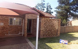 2 Bedroom Townhouse in Mondeor