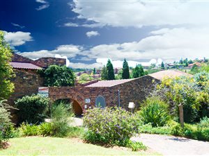 4 Bed House in Ridgeway