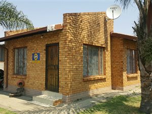 2 Bedroom House in Minnebron