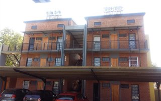 1 Bedroom Townhouse in Rustenburg Central