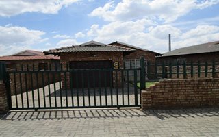 3 Bedroom House in Witbank Central