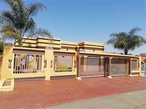 3 Bed House in Mabopane