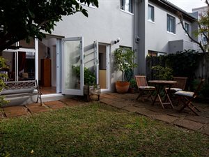 3 Bed Townhouse in Plumstead