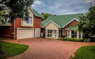 4 Bedroom House in Mt Edgecombe Estate 1 & 2
