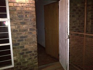 2 Bed Townhouse in Kloofendal