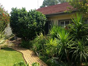 5 Bed House in Swacina Park A H