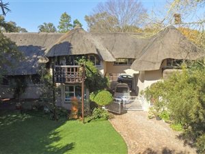 4 Bed House in Woodmead