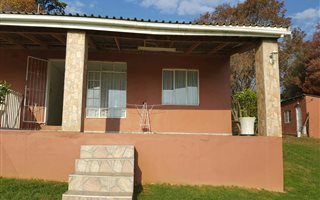2 Bedroom Apartment in Rosetta