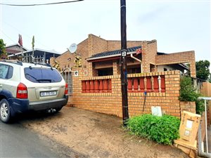 3 Bed House in Brookdale