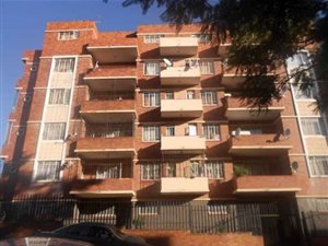 1 Bed Apartment in Yeoville