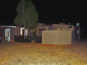 8 Bed House in Mayville