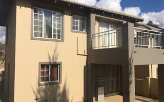 3 Bedroom Townhouse in Homes Haven