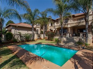 4 Bed House in Featherbrooke Estate