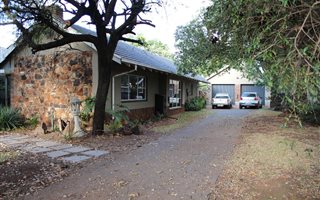 3 Bedroom House in Eldoraigne