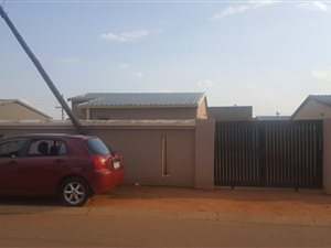 3 Bed House in Soweto Central