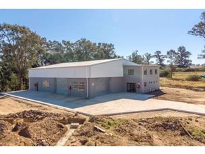 1600 m² Commercial space in Cato Ridge