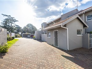 2 Bedroom Apartment in The Hill