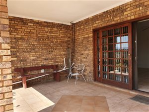 1 Bed Garden Cottage in Mooiplaats AH