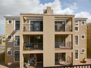 2 Bed Apartment in D Urbanvale
