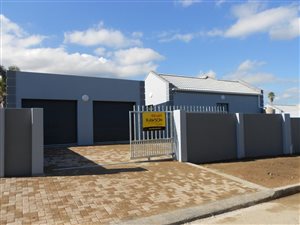 3 Bed House in Blanco