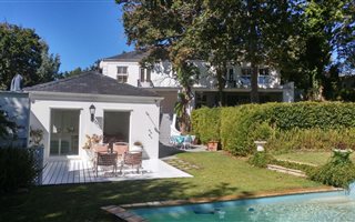 4 Bedroom Cluster in Constantia