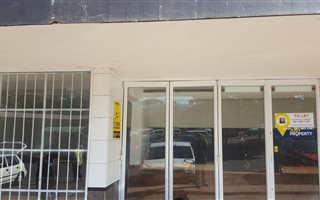 127 m² Retail Space in Amanzimtoti